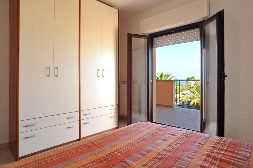 Paradiso Apartment